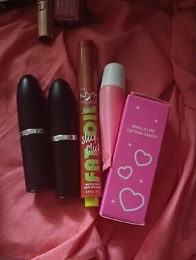 MAC Cosmetics Lipstick Duo with Pink Lip Balm & Pink Box